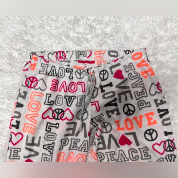 Sleep Riot Pajama Set - Picture 2 of 6